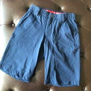 Under Armour golf shorts